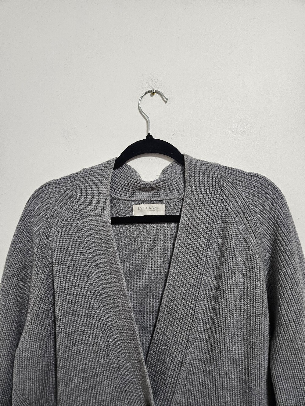 Everlane The Chunky Wool Cardigan Sz L Grey V-Neck Button Front Patch Pockets - Picture 3 of 9
